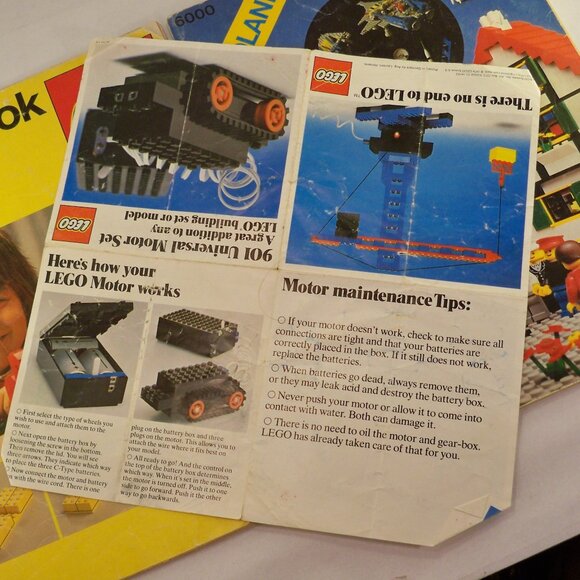 Vintage *6000 LEGOLAND Book, *Idea Book No.2 & *901 Universal Motor Set Booklet - Picture 4 of 10